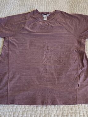 Athleta Ultimate Train Tee